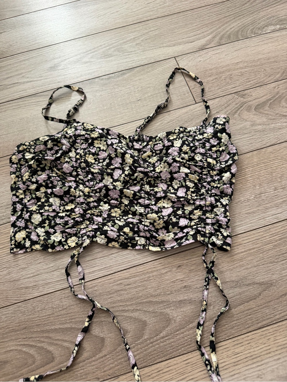Floral Ruched Crop Cami Top in Black
